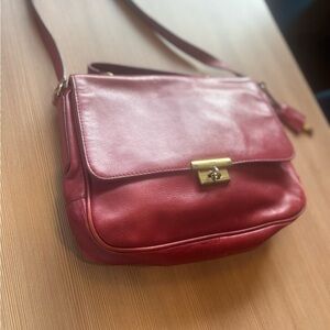 Fossil Elegant Red Leather Shoulder Bag